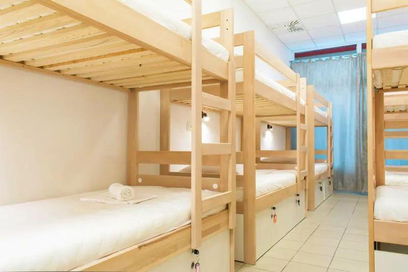 Gravitas Hostel Сплит Екстериор снимка
