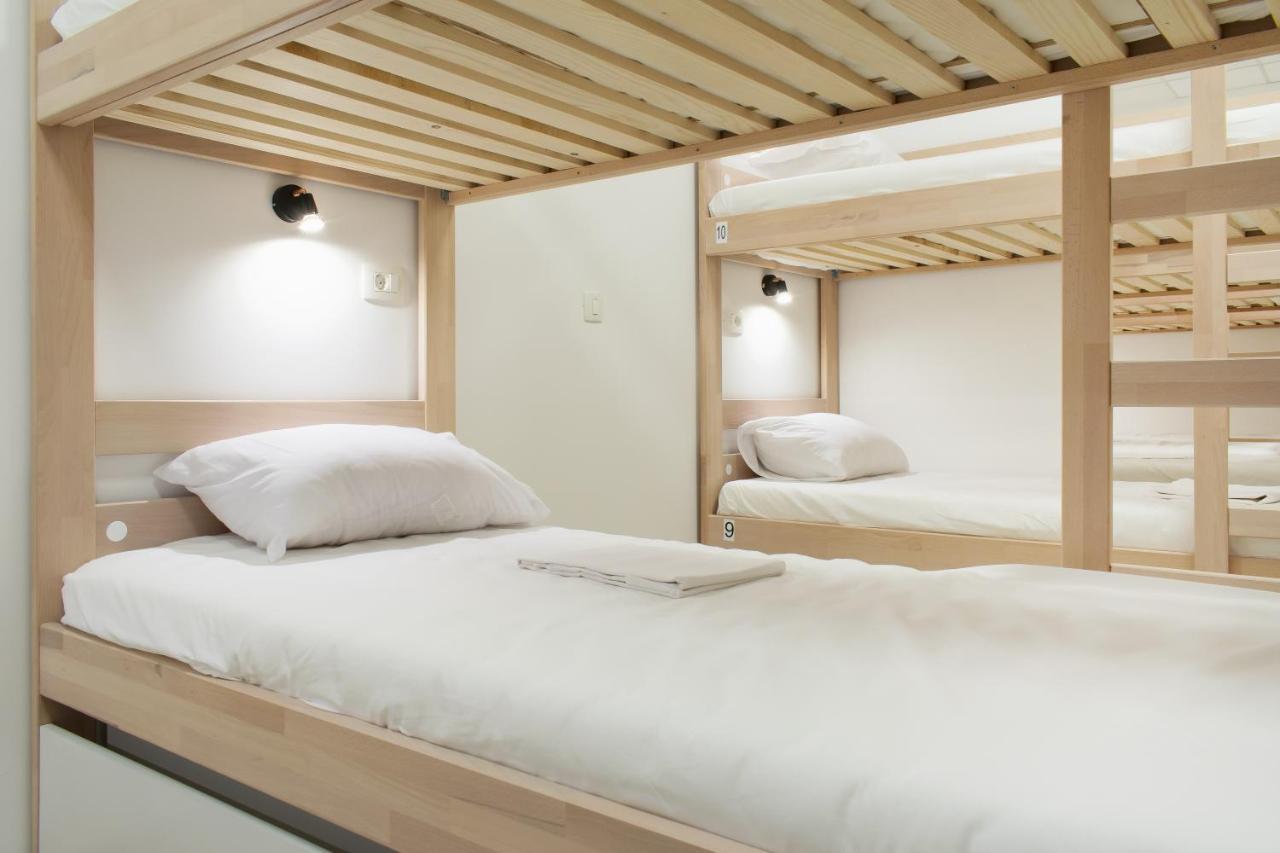 Gravitas Hostel Сплит Екстериор снимка