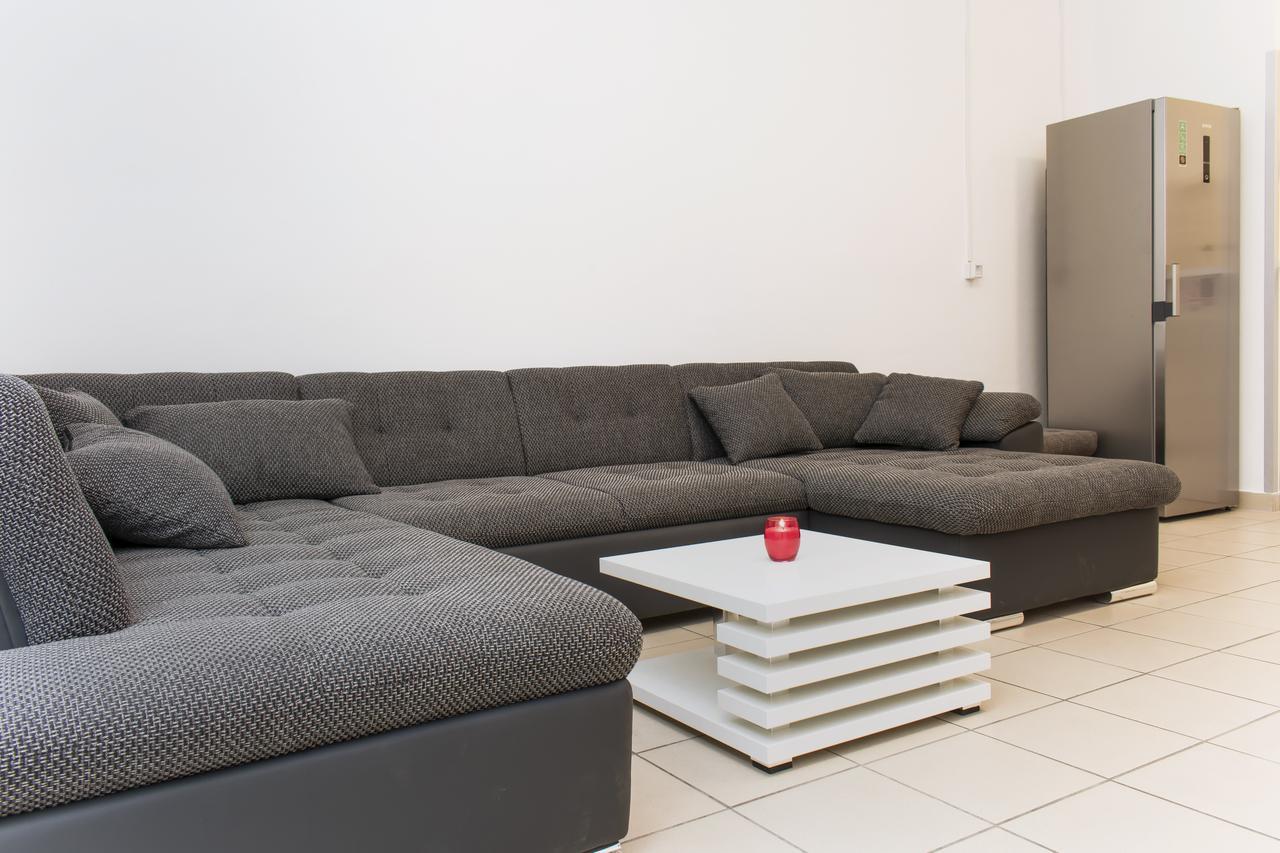Gravitas Hostel Сплит Екстериор снимка